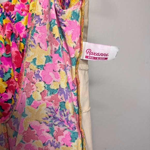 Roxanne Vintage 60s/70s Beautiful Swimsuit - Picture 6 of 15